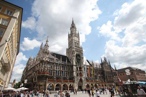 Brennpunkt Mann: Bekleidung kaufen in München